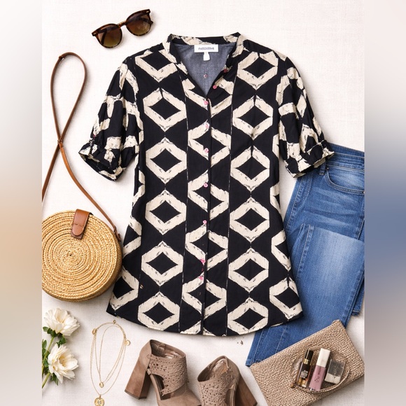 Fusion Tops - Fusion Black & Ivory Geometric Print Tunic Top | XXL